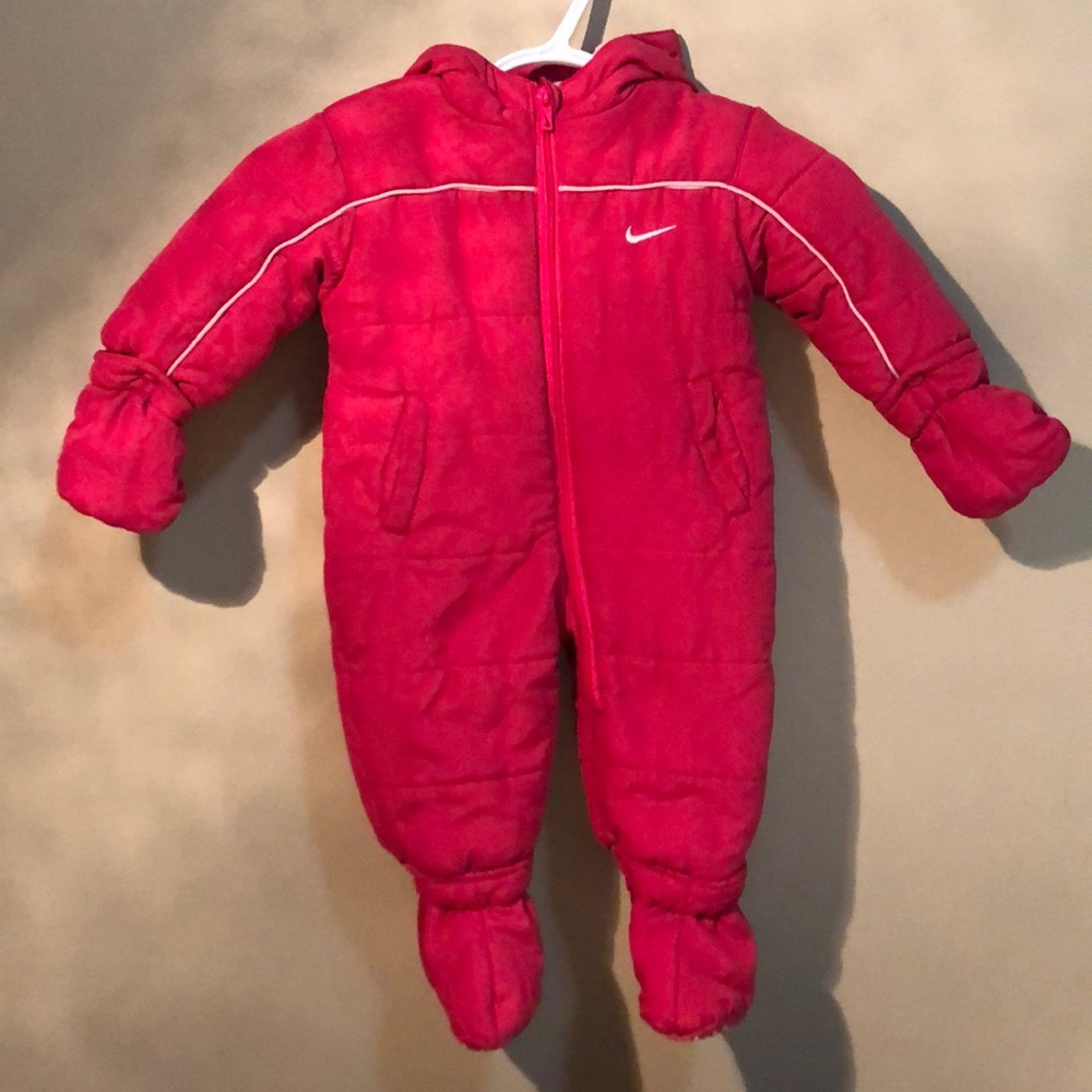 Nike infant snowsuit size 12 months